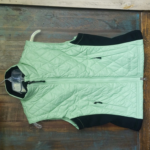 Marmot Jackets & Blazers - Marmot Kitzbuhel Green/Black Quilted Vest - Women's Small